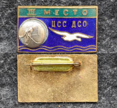 Призовой знак первенства ДСО Буревестник Хоккей с мячом III место Призовой знак первенства ДСО Буревестник Хоккей с мячом III место