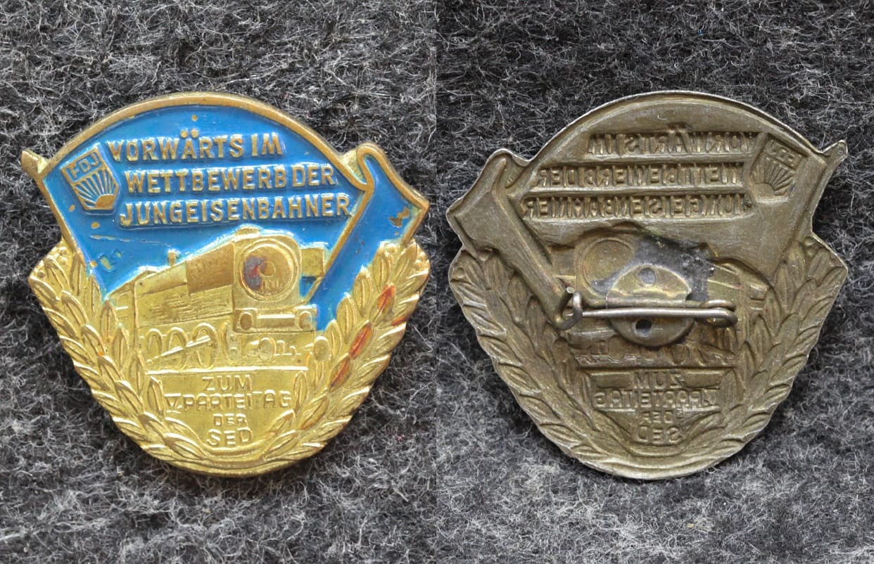 Знак Пионерия ГДР Форварды в конкурсе юных железнодорожников от Аукциона Значки и Знаки