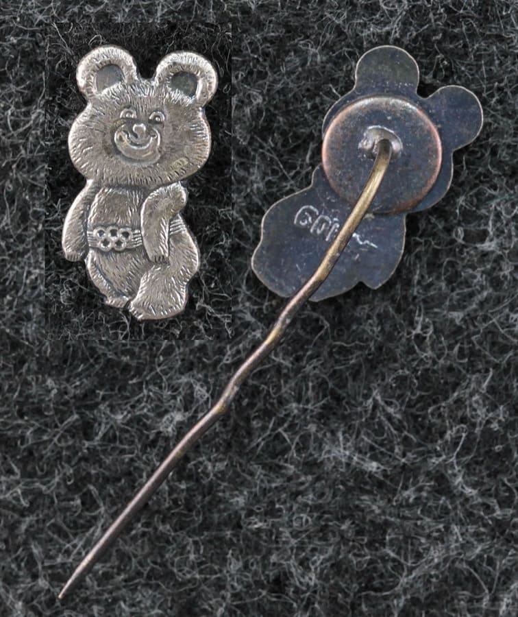 Знак Олимпийский мишка от Аукциона Значки и Знаки